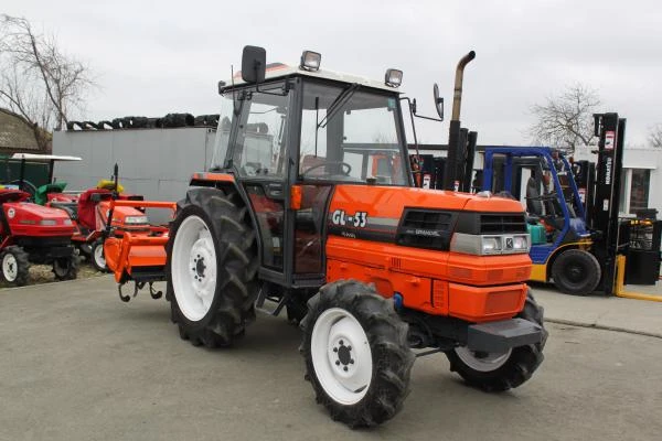 Фото Японский трактор Kubota GL53D