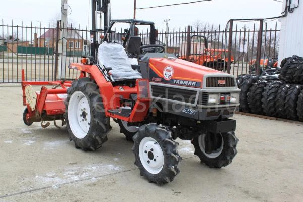 Фото Японский мини трактор YANMAR F155D