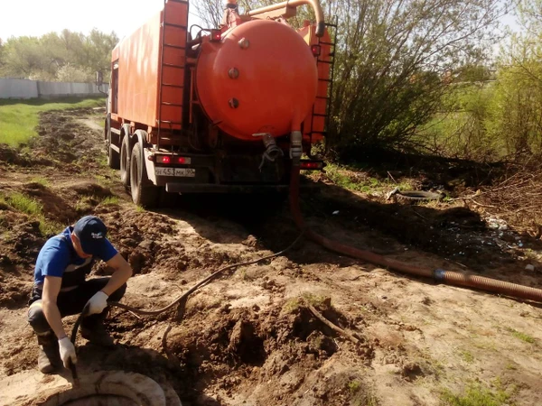 Фото Услуги каналопромывочно - илососной машины на базе КамАЗ,