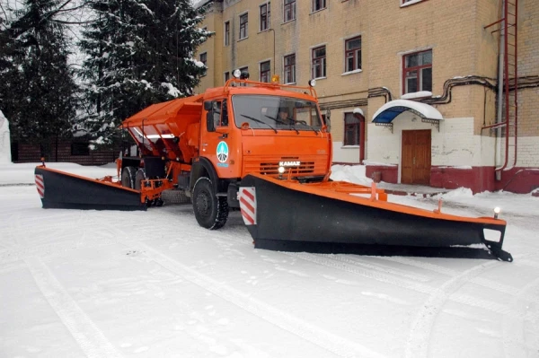 Фото КДМ-316 с зимним оборудованием