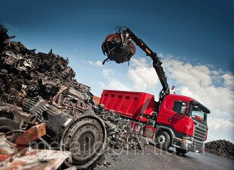 Фото Уборка территории и вывоз металлолома. Вывоз металлолома в Москве.