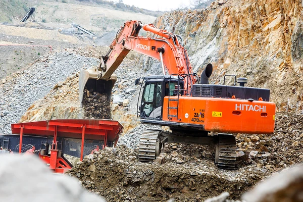 Фото Гусеничный экскаватор Hitachi ZX470-5G