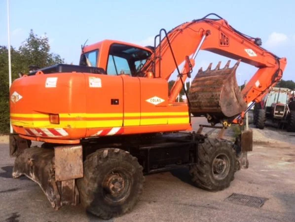 Фото Экскаватор полноповоротный колёсный JCB160 1М3