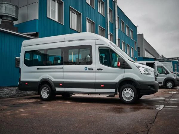 Фото Микроавтобус Ford Transit Shuttle Bus 19+3 SVO