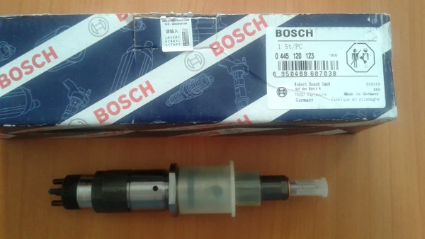 Фото Форсунка BOSCH 0445120123 двигателей  Cummins 6ISBe210, 4ISBe185, 6ISBe285