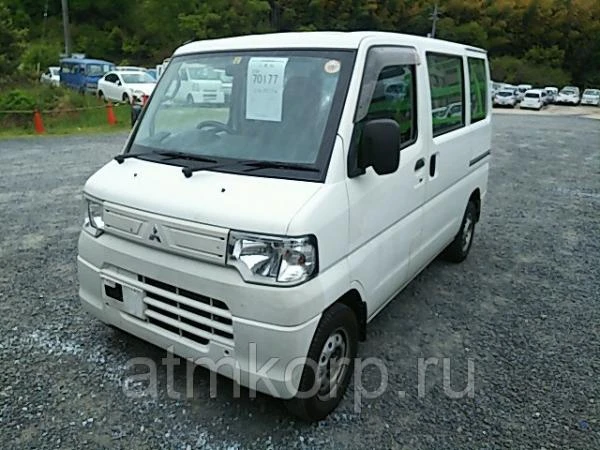 Фото Грузопассажирский микроавтобус MITSUBISHI MINICAB VAN гв 2012 салон 2 - 4 места груз 350 кг пробег 183 т.км