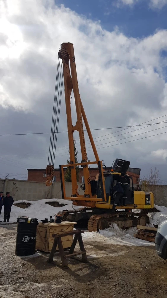 Фото Трубоукладчик на базе экскаватора Komatsu