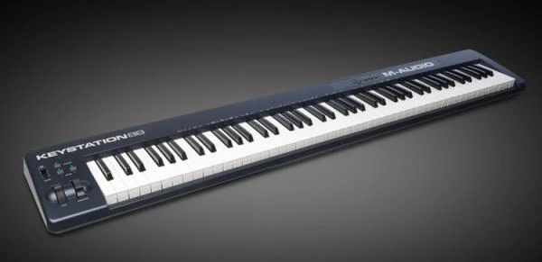 Фото MIDI-клавиатура M-Audio Keystation 88 II