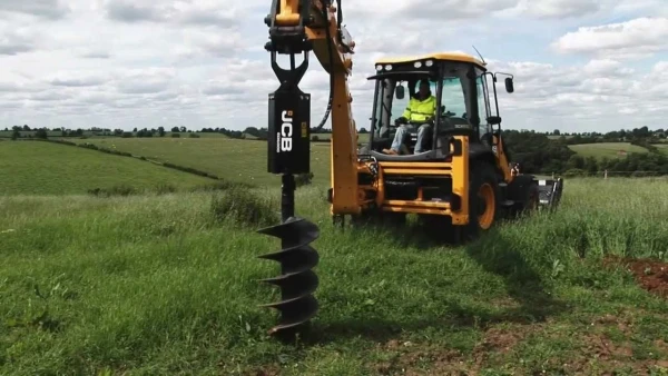 Фото Аренда экскаваторов-погрузчиков JCB