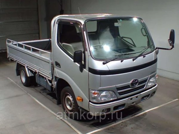 Фото Легкий грузовик категория B бортовой TOYOTA DYNA