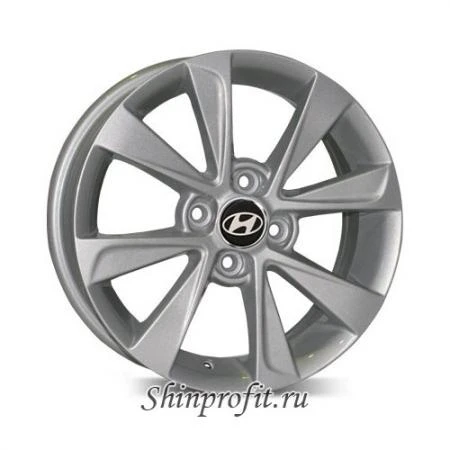 Фото Replica 753 Hyundai 5.5x15/4x100 D54.1 ET46 Silver