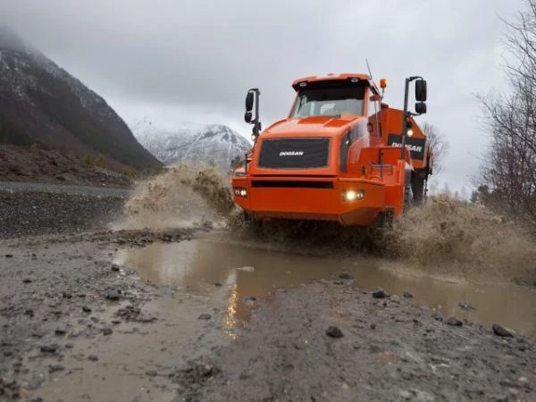 Фото Сочлененный самосвал Doosan DA30