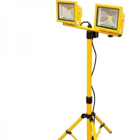 Фото Прожектор светодиодный на стойке FOTON FL-LED Light-PAD STAND