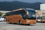 фото Туристический автобус Golden Dragon 6139