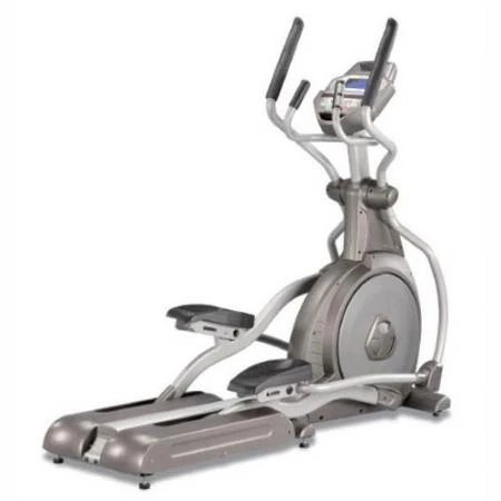 Фото Эллиптический тренажер Spirit Fitness CE800