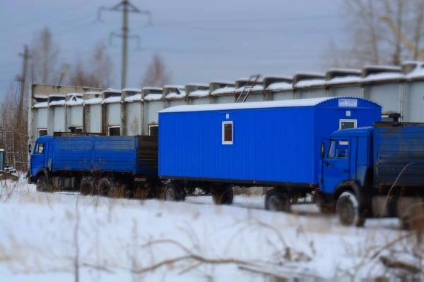 Фото Вагон-дом Торос на прицеп-шасси тракторном инструментальная слесарная мастерская со складом