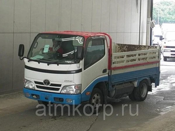 Фото Легкий грузовик категория B бортовой TOYOTA DYNA