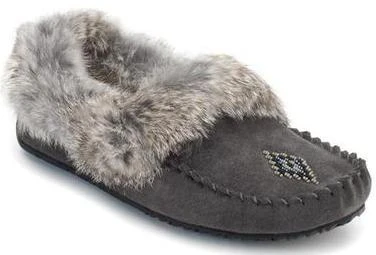 Фото Manitobah Мокасины Street Moccasin женские Серый