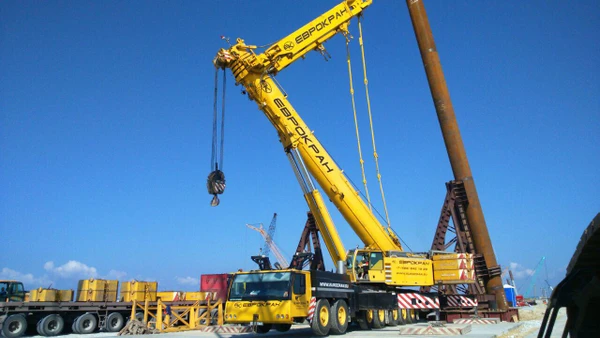 Фото Сдам в аренду мобильные и гусеничные краны LIEBHERR LTM1500-8.1 ,LTM1400-7.1,LR1300,LR1280,LR1250