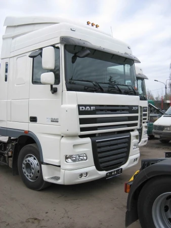 Фото Тягач DAF FT XF 105.410