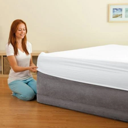 Фото Двуспальная надувная кровать Intex 64414 "Comfort-Plush Elevated Rise Airbed" + насос (152х203х46см)