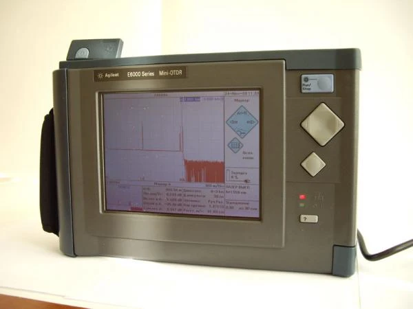 Фото Рефлектометр Agilent E6000C Mini-OTDR