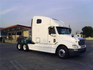 Фото FREIGHTLINER COLUMBIA 2009 модельный год (год по ПТС 2008)