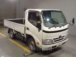 фото Легкий грузовик категория B бортовой TOYOTA DYNA