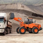 Фото №2 Фронтальный погрузчик Doosan DL200A