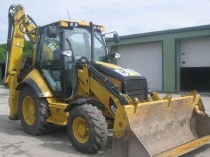 Фото Аренда Экскаватора-погрузчика CAT, JCB