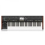 фото Синтезатор Behringer DeepMind 12