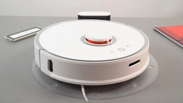 Фото Копия Xiaomi Mi Robot 2 робот-пылесос