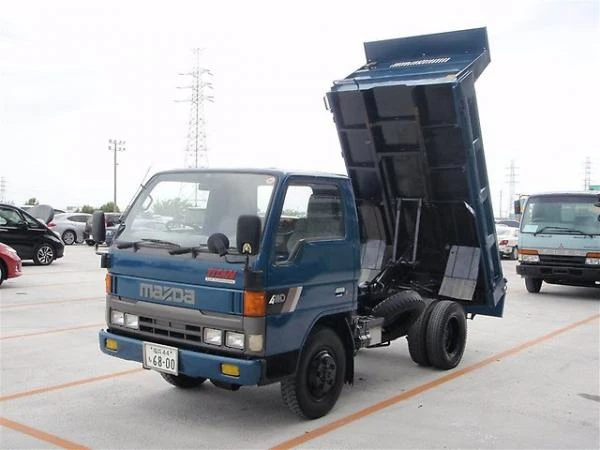 Фото Mazda Titan бортовой грузовик 1996