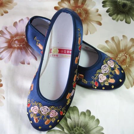 Фото Туфли Small garden embroidered shoes 923 --