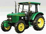 фото Колесный трактор John Deere 8241