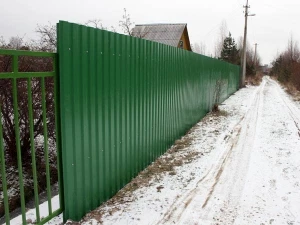 Фото Забор из профнастила под ключ