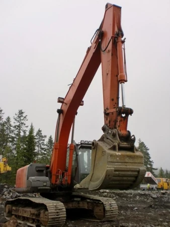 Фото Аренда экскаватора Hitachi ZX200