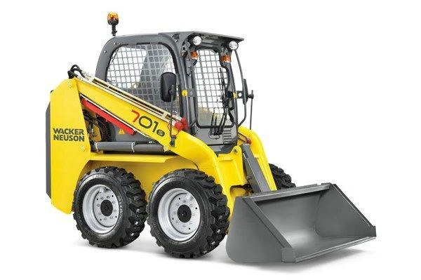 Фото Мини-погрузчик Wacker Neuson 701s колесный