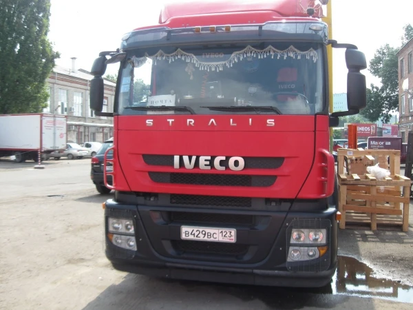 Фото IVECO Stralis AT440S35 2008 год.