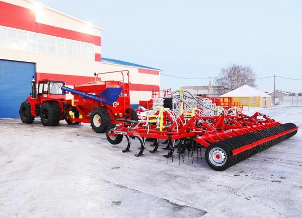 Фото Широкозахватные посевные комплексы AGRATOR