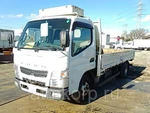 фото Грузовик бортовой MITSUBISHI CANTER кузов FEA20 год выпуска 2012 багажник грузопод 2 тн пробег 58 т.км