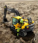 Фото №3 Гусеничный экскаватор Volvo EC170D