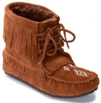 фото Manitobah Мокасины Harvester Suede Moccasin Lined женские Коричневый