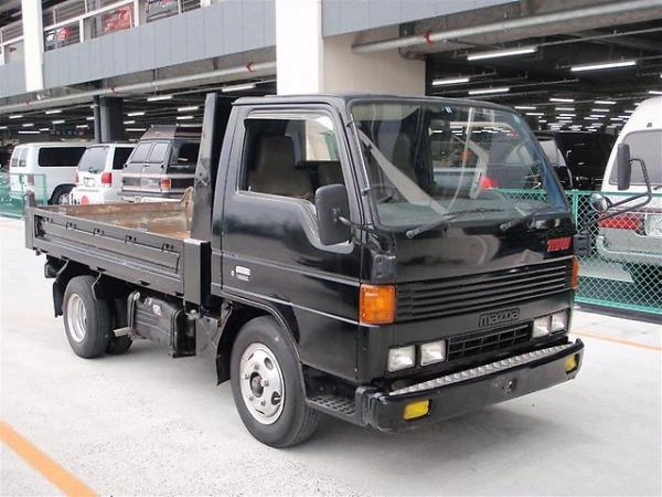 Фото Mazda Titan бортовой грузовик 1992