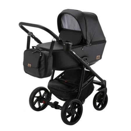 Фото Коляска 2 в 1 BeBe-mobile Gusto Deluxe эко-кожа черная