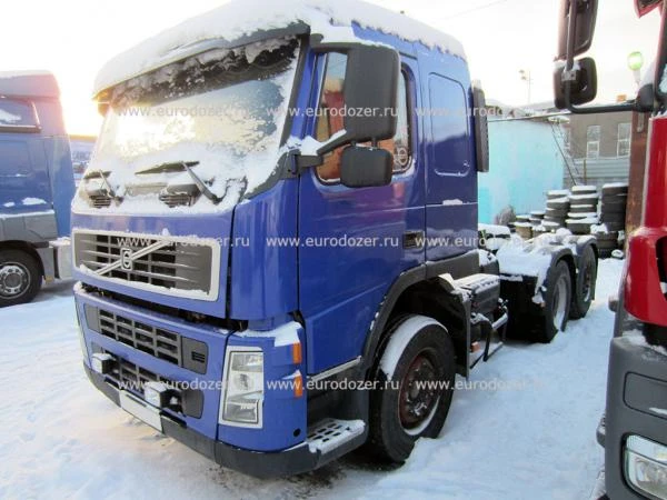 Фото Седельный тягач VOLVO FM 6X2