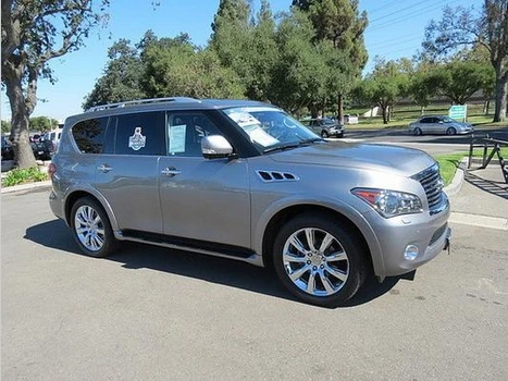 Фото Продается Infiniti QX56 2011 год.