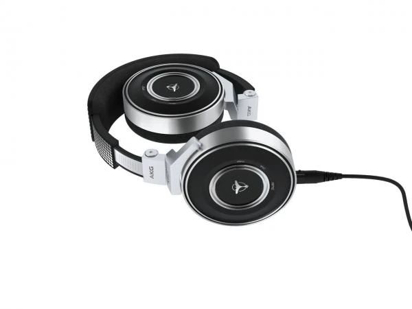 Фото AKG K267 TIESTO