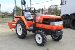 фото Японский мини трактор Kubota GL21D