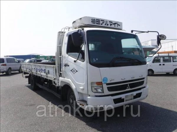 Фото Грузовик бортовой MITSUBISHI FUSO кузов FK71R гв 2011 багажник лестница груз 3,7 тн пробег 346 т.км